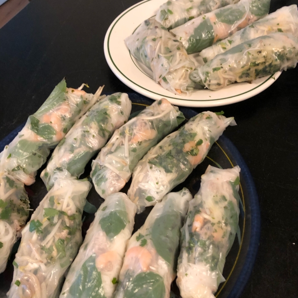 Thai Basil Rolls with Hoisin-Peanut Sauce