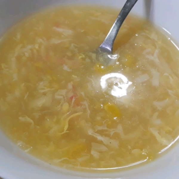 Velvety Chicken Corn Soup