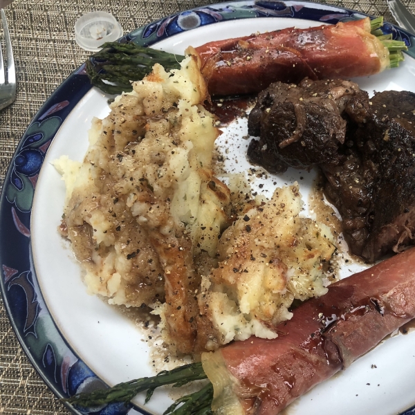 Prosciutto Wrapped Asparagus with Cheese