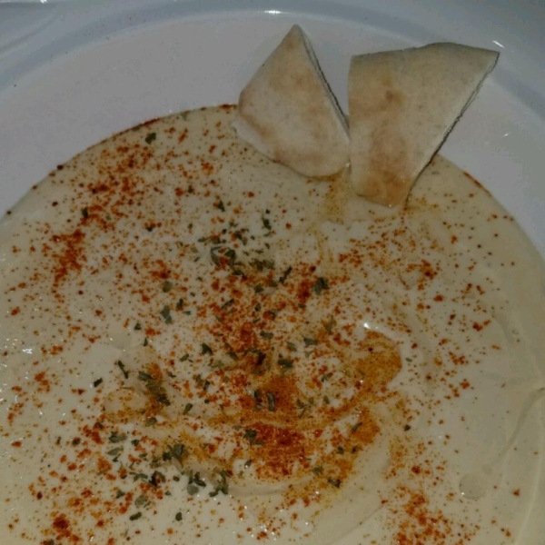 Creamy Yogurt Hummus