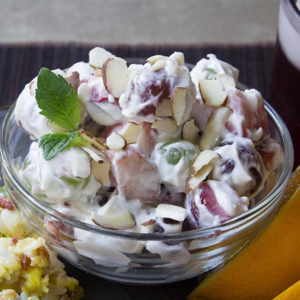 Easy Grape Salad