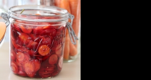 Refrigerator Rainbow Carrot Pickles