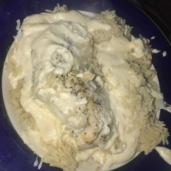 Garlic Cream Sauce over Chicken Breasts
