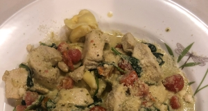 Chicken and Tortellini Pesto Skillet