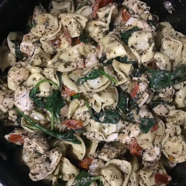 Chicken and Tortellini Pesto Skillet