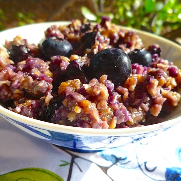 Peanut Butter Oatmeal with Blueberries