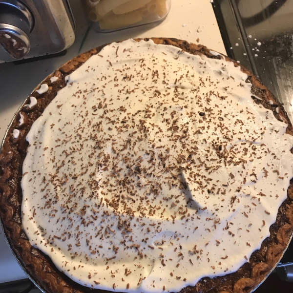 Easy Chocolate Pecan Pie