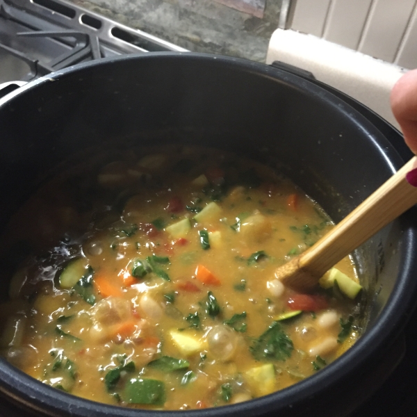 Kale, White Bean, and Farro Stew