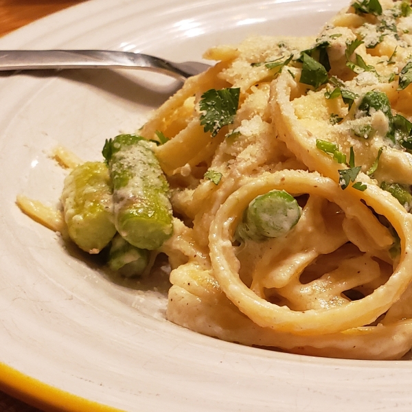 Chicken and Asparagus Fettuccine