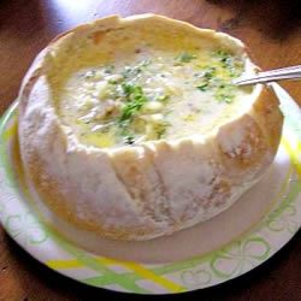 Marilyn's Cheesy Clam Chowder