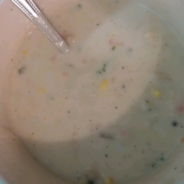 Marilyn's Cheesy Clam Chowder