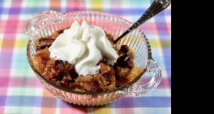 Slow Cooker Pineapple-Cranberry Dump Cake