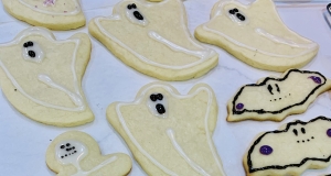 Halloween Skeleton Cookies