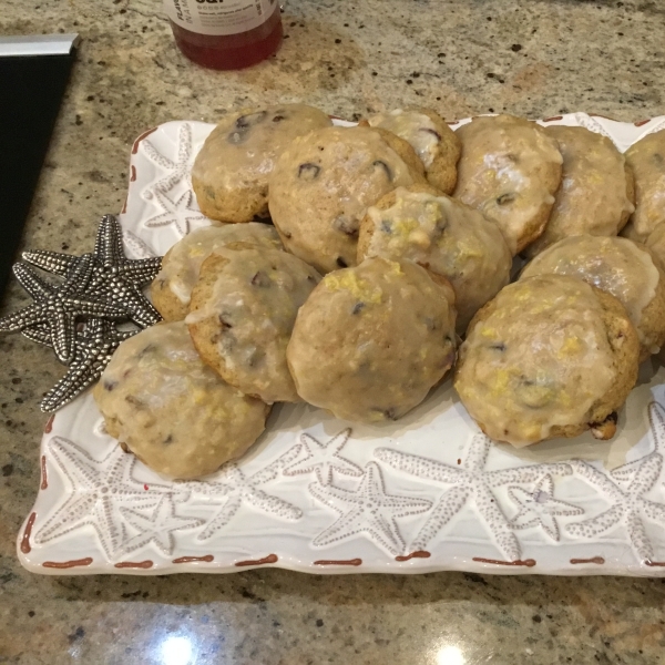 Old English Lemon-Cranberry Cookies