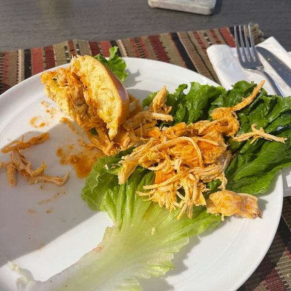 Slow Cooker Buffalo Chicken Lettuce Wraps