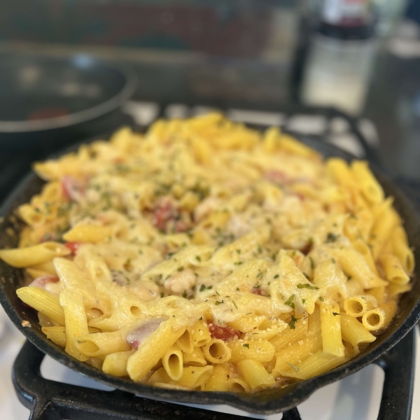 Garlic Shrimp Pasta Bake