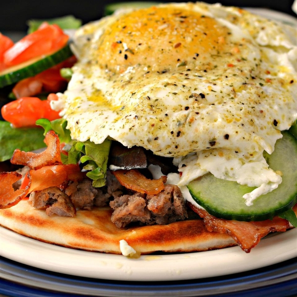Cliff's Greek Breakfast Pitas