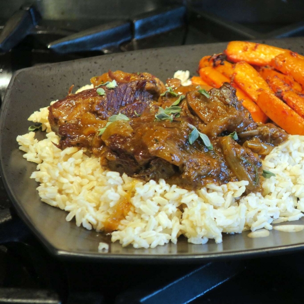 Greek-Style Beef Stew (Stifado)