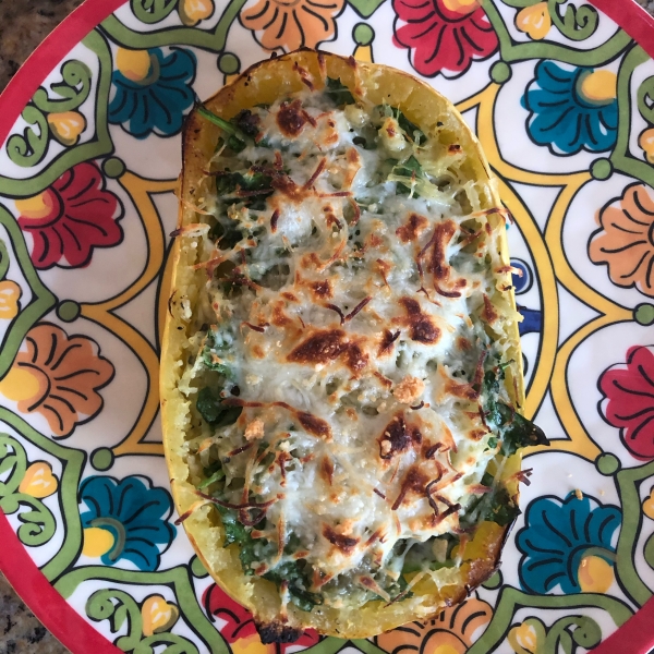 Cheesy Roasted Garlic Spaghetti Squash with Spinach