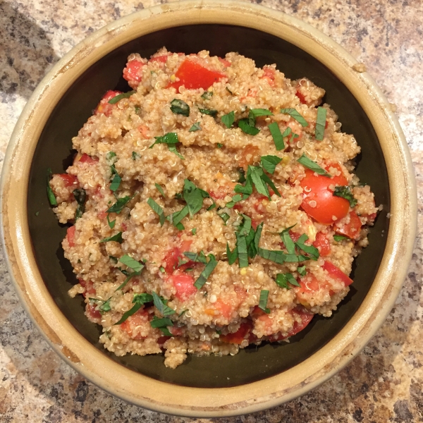 Couscous Salad with Tomato and Basil