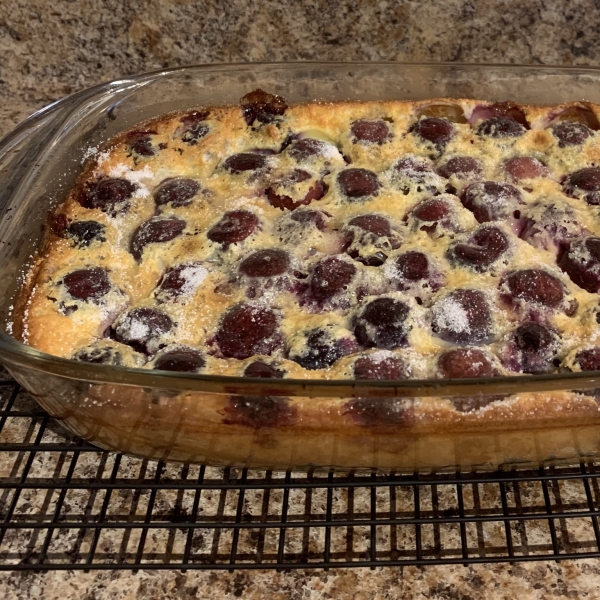 Clafoutis aux Cerises (Classic Clafouti)