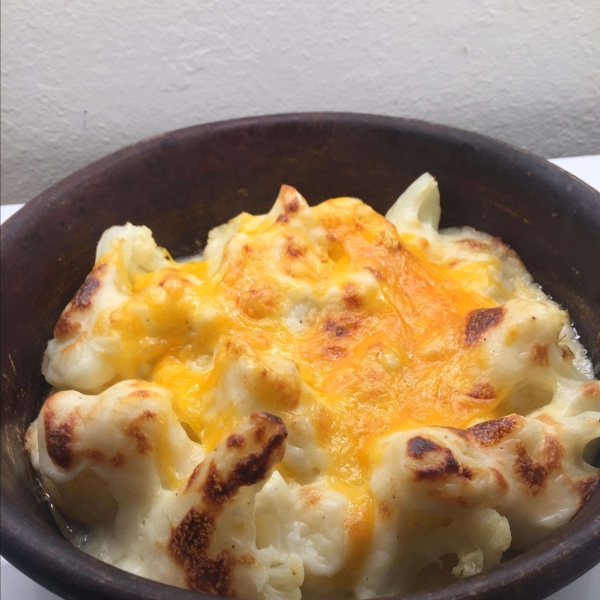 Cauliflower with Cheese Sauce