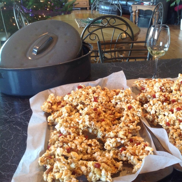 Lovely Lisa's Sweet and Salty Caramel Popcorn