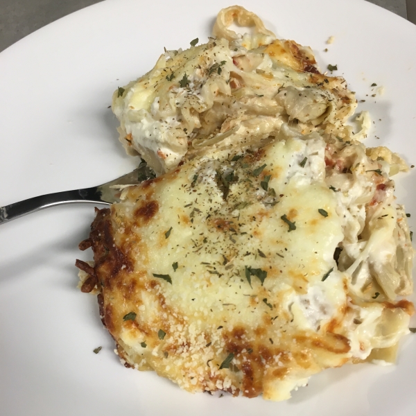 Creamy White Chicken and Artichoke Lasagna