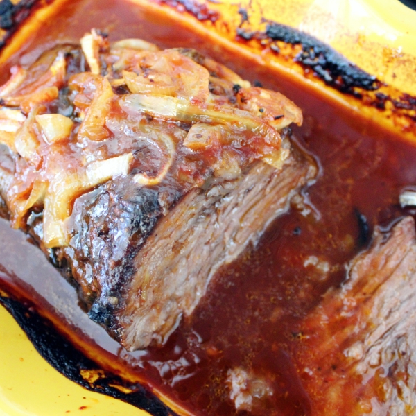 Simply the Easiest Beef Brisket