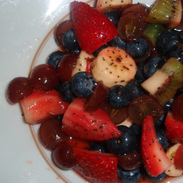 Tangy Poppy Seed Fruit Salad