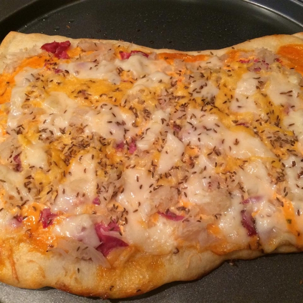 Reuben Pizza