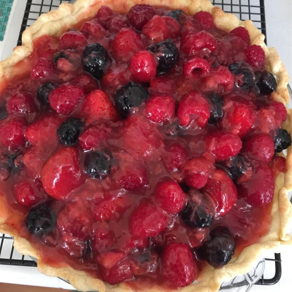 Fresh No-Bake Fruit Pie