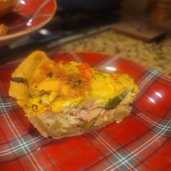 Easy Broccoli and Ham Quiche