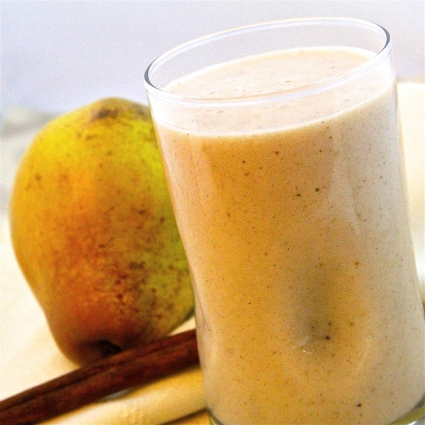 Cinnapear Smoothie