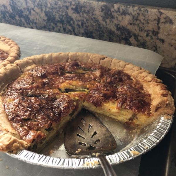 Asparagus and Swiss Cheese Quiche