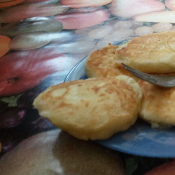 Russian Cheese Pancakes (Syrniki)