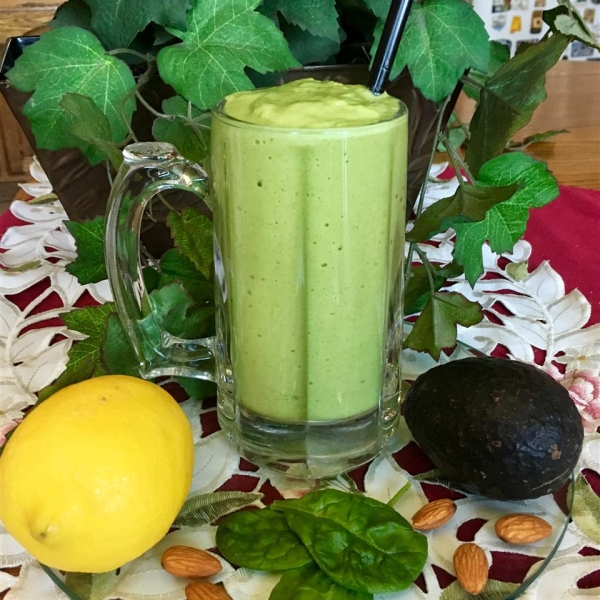 Lemon Spinach Mint Smoothie