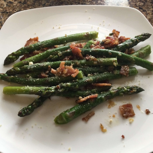 Fried Asparagus with Bacon