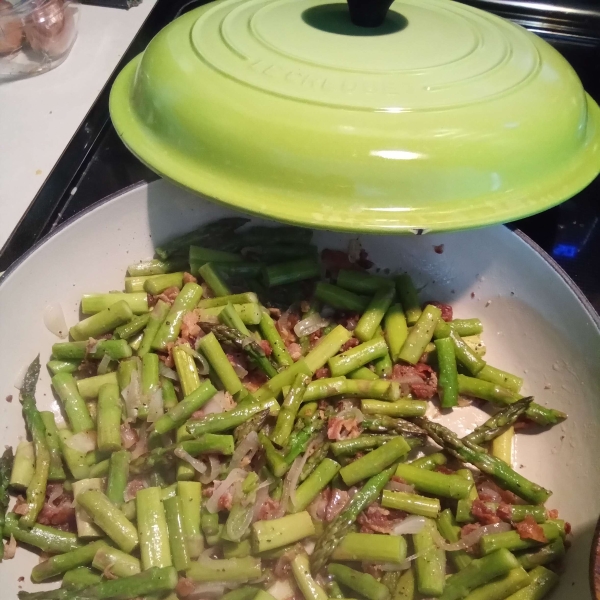 Fried Asparagus with Bacon