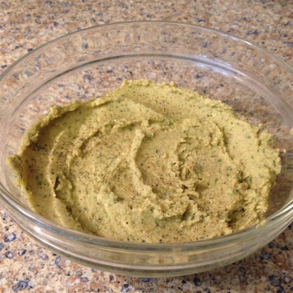 Basil and Pesto Hummus