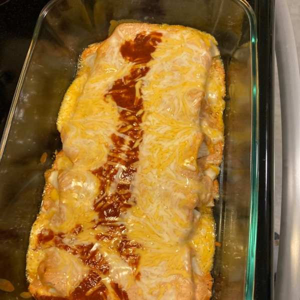 Creamy Cheddar Beef Enchiladas