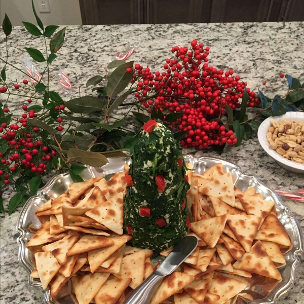 Cream Cheese, Havarti, and Parmesan Herbed Christmas Tree