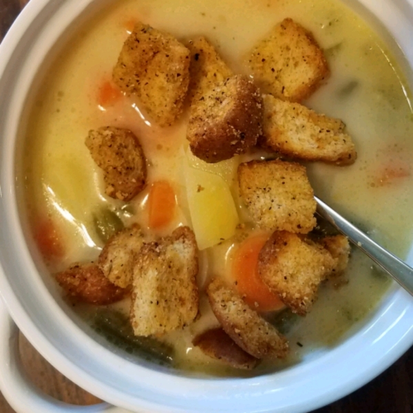 Cheesy Vegetable Chowder