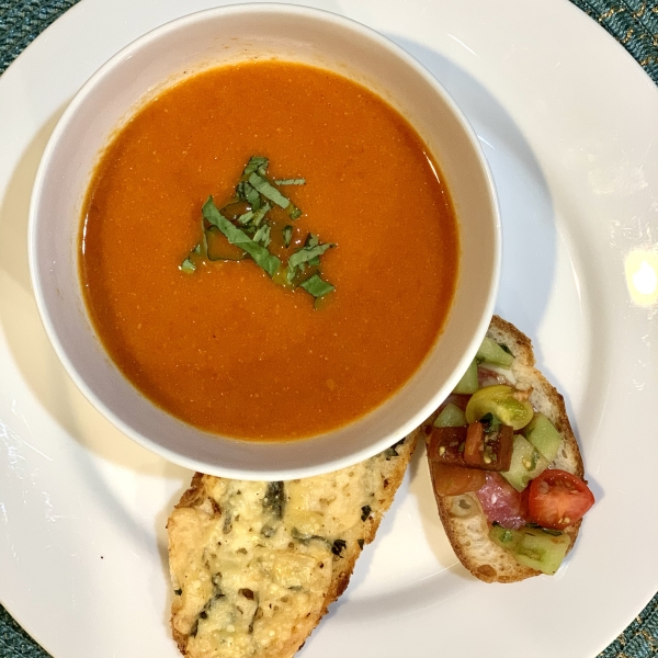 Fresh Tomato Soup with Crispy Cheese Toast