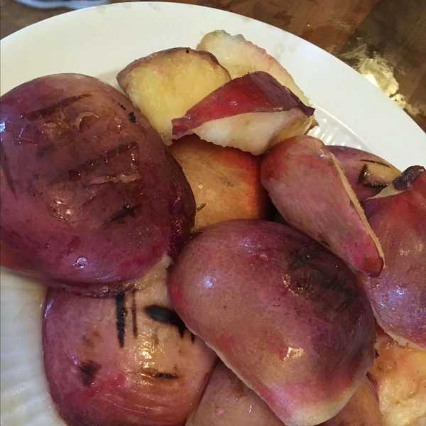 Easy Grilled Nectarines
