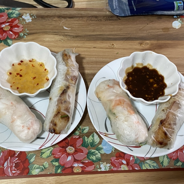 Vietnamese Fresh Spring Rolls