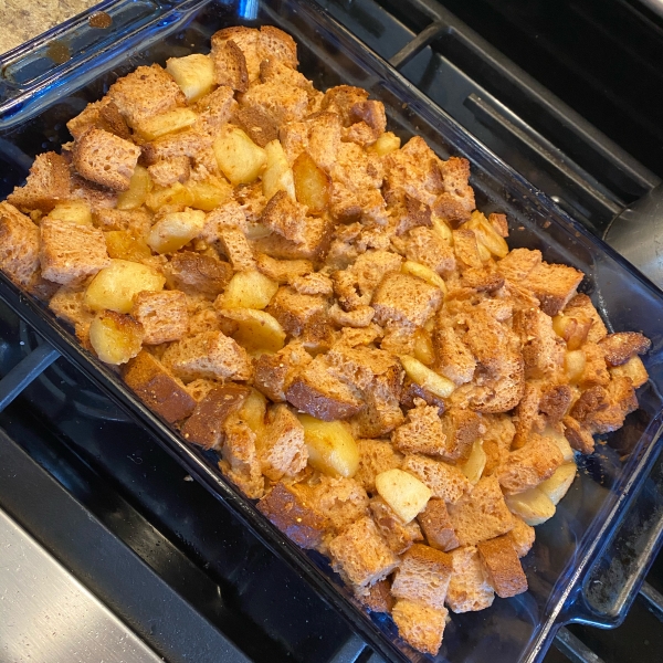 Baked Apple French Toast Casserole