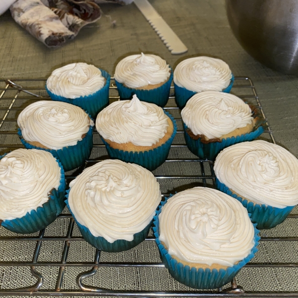 Bailey's Irish Cupcakes