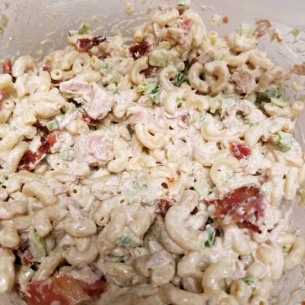 Old Fashioned Macaroni Salad