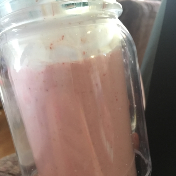 Tasty Strawberry Smoothie